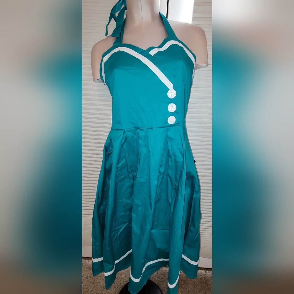 Pin up style halter dress